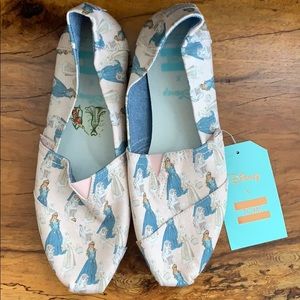TOMS Disney Cinderella canvas shoes